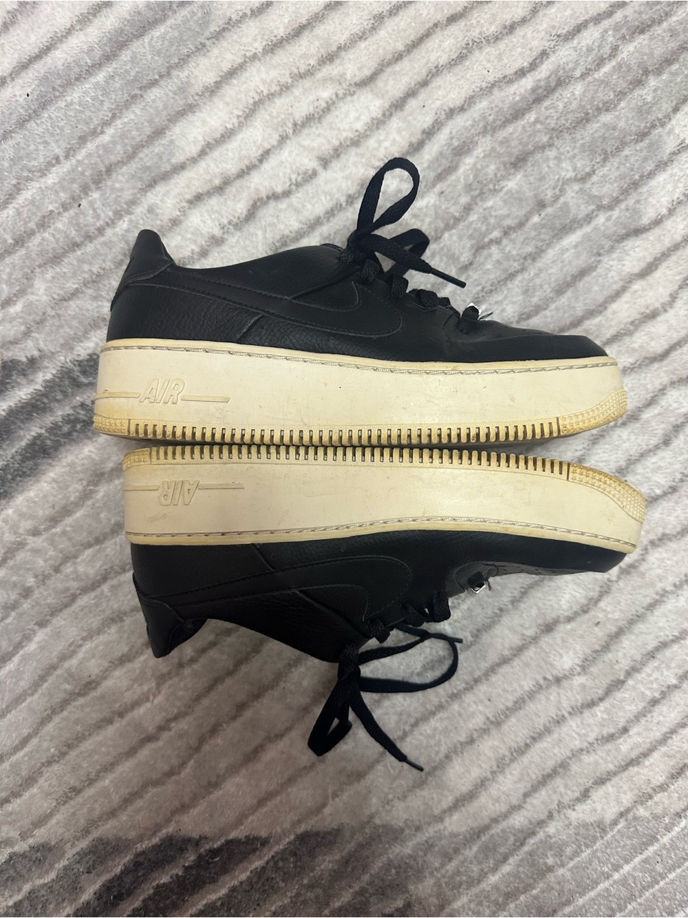 Black Nike shoes Air Force 1